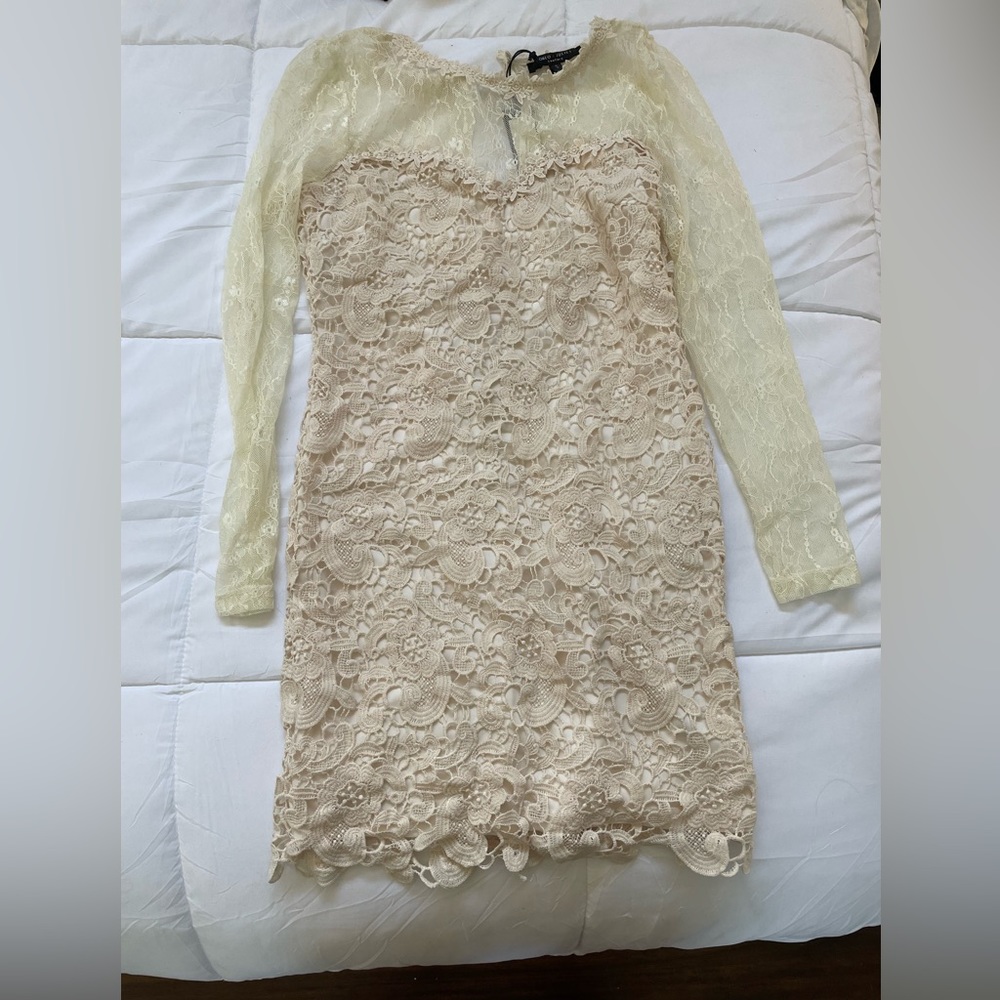 Brand new! Beautiful white lace dress
